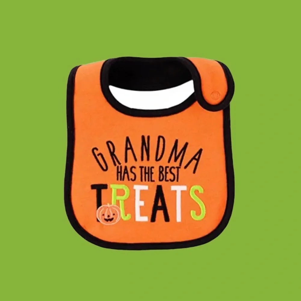 Grandma has the Best Treats Halloween Bib NWT - Picture 1 of 7